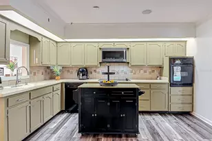 1231 Newport Ave, Lakeland, FL 33801 - Photo 5
