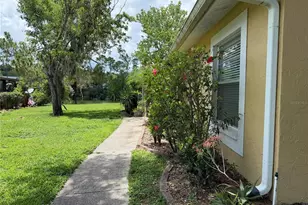15637 Morning Dr, Lutz, FL 33559 - Photo 7