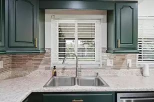 1210 Carol Ave, Auburndale, FL 33823 - Photo 9
