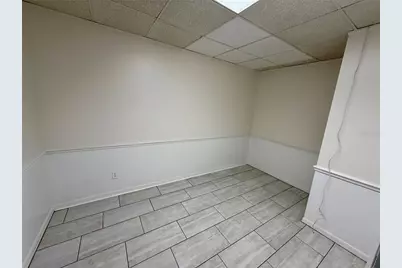 1804 W Baker Street #E, Plant City, FL 33563 - Photo 7