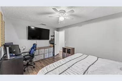 1309 Cinnamon Way W, Lakeland, FL 33801 - Photo 13