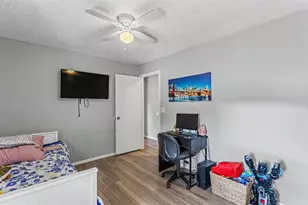 1309 Cinnamon Way W, Lakeland, FL 33801 - Photo 21