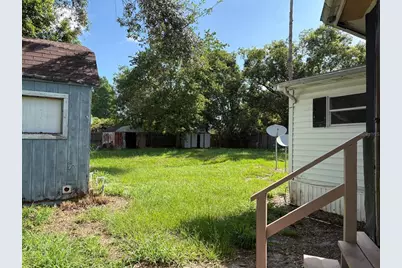 110 Valencia Street, Winter Haven, FL 33880 - Photo 11