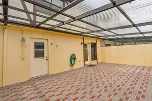 633 Victoria Square Ln, Lakeland, FL 33813 - Photo 37