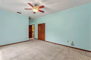 633 Victoria Square Ln, Lakeland, FL 33813 - Photo 23