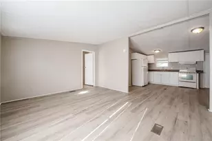 410 Ave A Wahneta E, Winter Haven, FL 33880 - Photo 3