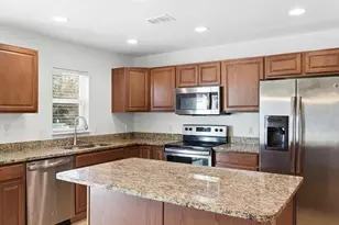 3740 Woodbury Hill Loop, Lakeland, FL 33810 - Photo 9