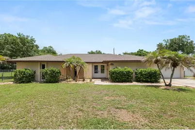 2646 Handley Boulevard, Lakeland, FL 33803 - Photo 1