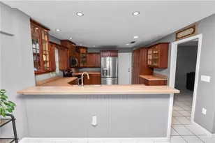2646 Handley Blvd, Lakeland, FL 33803 - Photo 9