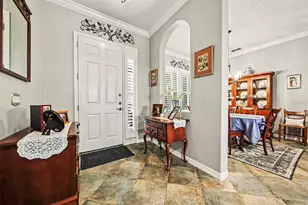 181 Crepe Myrtle Dr, Groveland, FL 34736 - Photo 5