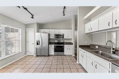 530 Jessanda Way, Lakeland, FL 33813 - Photo 5