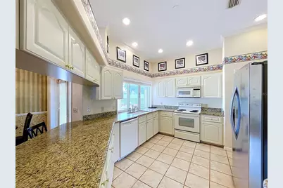 1826 Westminster Court, Lakeland, FL 33809 - Photo 9