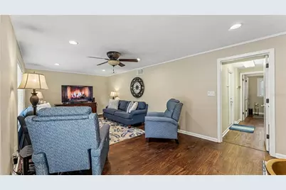 715 Laurel Lane, Lakeland, FL 33813 - Photo 19