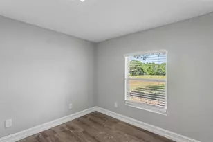 21 Ridge Rd, Frostproof, FL 33843 - Photo 13