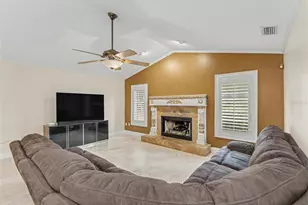 6626 Crescent Lake Dr, Lakeland, FL 33813 - Photo 41