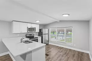 212 Kaylor Dr, Auburndale, FL 33823 - Photo 5