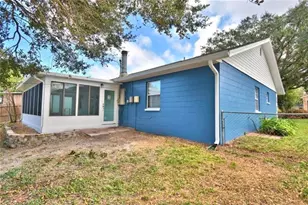 7504 Willow Wisp Dr E, Lakeland, FL 33810 - Photo 23