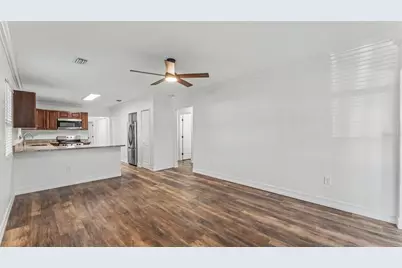 1821 W Chase Street, Lakeland, FL 33815 - Photo 7