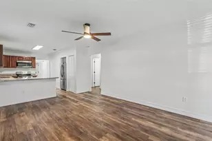 1821 W Chase St, Lakeland, FL 33815 - Photo 7
