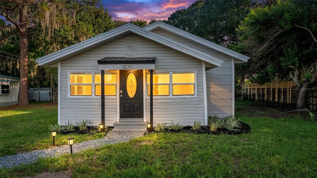 1821 W Chase St - 1821 W Chase St, Lakeland, FL 33815 Luxury Property | Jose Angel Pina