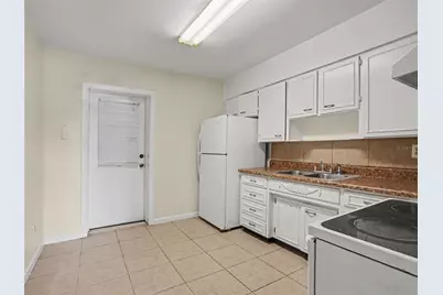 423 Nansemond Avenue, Lakeland, FL 33801 - Photo 11
