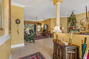 2349 Chesterfield Cir, Lakeland, FL 33813 - Photo 7