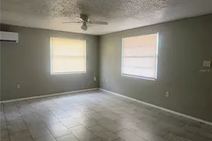 1004 W McLendon St, Plant City, FL 33563 - Photo 9