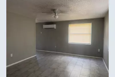 1004 W McLendon Street, Plant City, FL 33563 - Photo 5