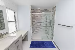 1224 Rainbrook Cir, Valrico, FL 33596 - Photo 37