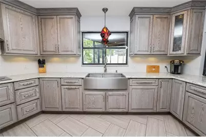 1224 Rainbrook Circle, Valrico, FL 33596 - Photo 5