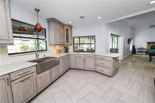 1224 Rainbrook Cir, Valrico, FL 33596 - Photo 7