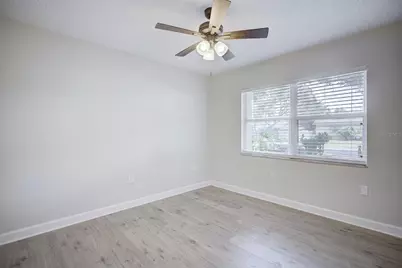 1245 Honeytree Ln E Lane E, Lakeland, FL 33801 - Photo 15