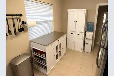 3142 Henderson Circle W, Lakeland, FL 33803 - Photo 3