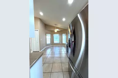 2160 Sunstone Drive, Lakeland, FL 33813 - Photo 11