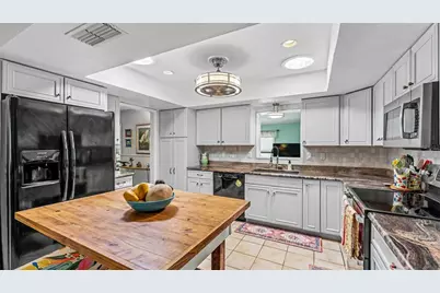 422 Willow Run, Lakeland, FL 33813 - Photo 19