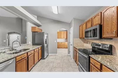 8435 Adele Road, Lakeland, FL 33810 - Photo 11