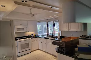 1474 Longoak Dr S, Lakeland, FL 33811 - Photo 9