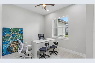 2729 Sunrise Landing Lane, Lakeland, FL 33812 - Photo 7