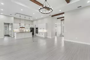2729 Sunrise Landing Ln, Lakeland, FL 33812 - Photo 11