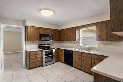 2024 Charnes Court, Lakeland, FL 33813 - Photo 7