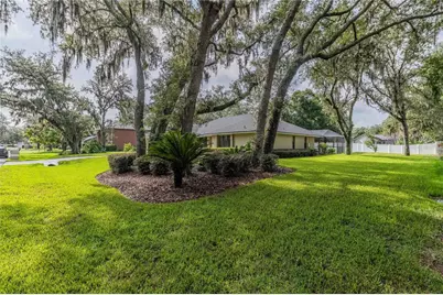 1749 Lady Bowers Trail, Lakeland, FL 33809 - Photo 3