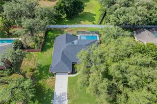 1749 Lady Bower's Trail, Lakeland, FL 33809 - Photo 51
