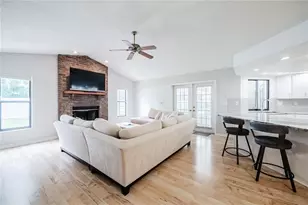 1749 Lady Bower's Trail, Lakeland, FL 33809 - Photo 15