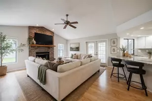 1749 Lady Bower's Trail, Lakeland, FL 33809 - Photo 17