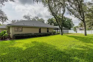 1749 Lady Bower's Trail, Lakeland, FL 33809 - Photo 55