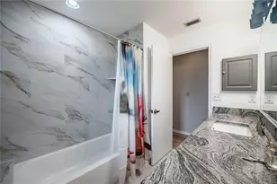 1749 Lady Bower's Trail, Lakeland, FL 33809 - Photo 27
