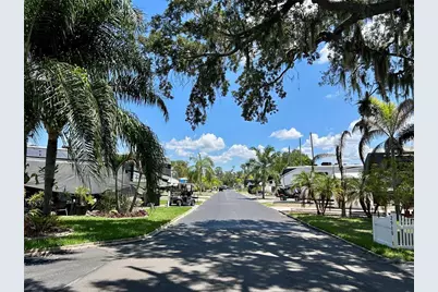 2928 Birdie Drive, Bowling Green, FL 33834 - Photo 17