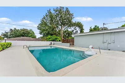 526 Poppell Drive, Lakeland, FL 33813 - Photo 37
