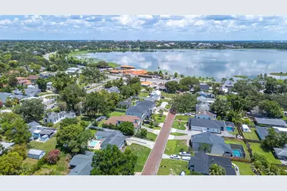 2403 Derbyshire Avenue, Lakeland, FL 33803 - Photo 57