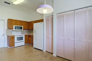 6121 Kittiwake Dr, Lakeland, FL 33809 - Photo 17